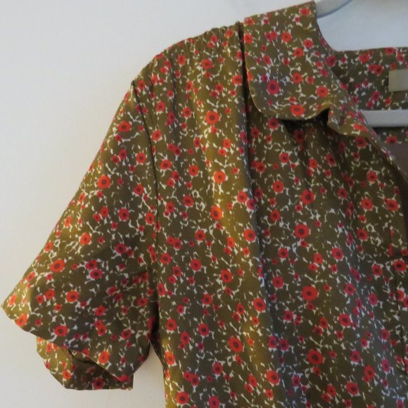 Floral Button-Up Dress - Picture 4 of 16